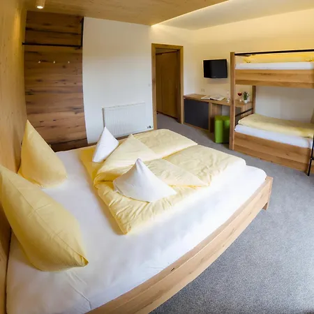 Barbarahof ヴェルフェンヴェンク