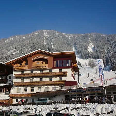 Barbarahof ヴェルフェンヴェンク