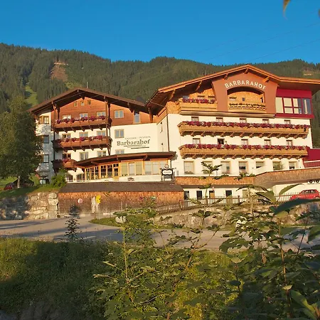 Barbarahof イン 3*
