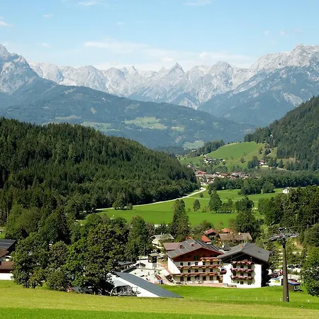 Barbarahof 3* ヴェルフェンヴェンク