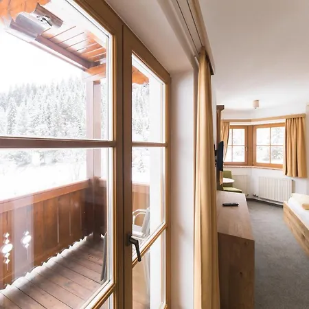 Barbarahof ヴェルフェンヴェンク